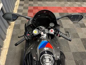 2023 232 BMW M 1000 R Full Carbon 9Kms - Image 4