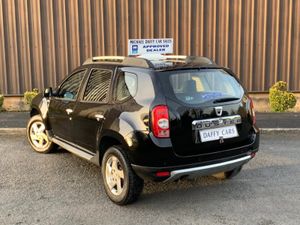 Dacia Duster SIGNATURE 4X4  1.5 DCI 110 4 4DR - Image 3