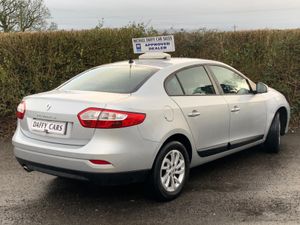Renault Fluence DYNAMIQUE 1.5 DCI 95 2 4DR - Image 3