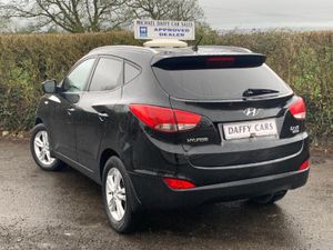 Hyundai ix35 1.7 COMMERCIAL 2DR - Image 3