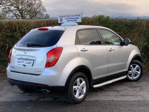 SsangYong Korando S 4DR - Image 4