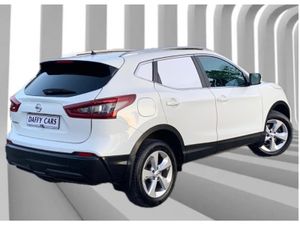 Nissan Qashqai 1.5 DSL SE VAN MY20 4DR - Image 3