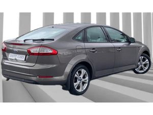 Ford Mondeo MCA ZETEC 2.0 TDCI 140PS 5DR - Image 4