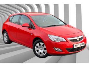Vauxhall Astra 1.6 I EXCLUSIVE 5DR AUTO 1 115PS - Image 2