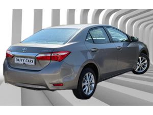 Toyota Corolla 1.4 D-4D AURA 4DR - Image 3