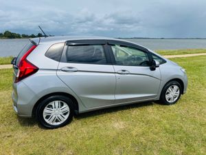 Honda Fit SALE NOW ON / €13450  / BARGAIN / AUTO 1 - Image 3