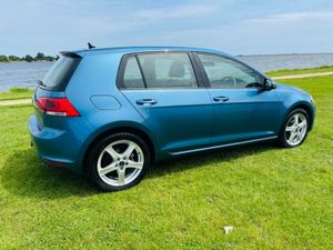 Volkswagen Golf 1.4 Auto - Hi Line Low Mileage - Image 3