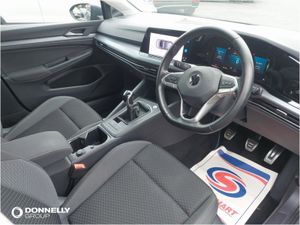Volkswagen Golf Hatchback Special Edition Active - Image 3