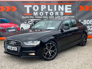 Audi A4 ==2.0 TDI TECHNIK//FULL LEATHER//SAT-NAV// - Image 2