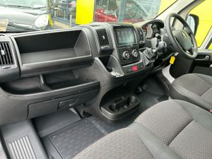 Opel Movano L3H2 3.3T-2.2 140-DIE-6 - Image 4