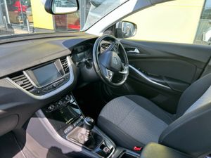 Opel Grandland X SC 1.5 T 130PS 4DR - Image 3