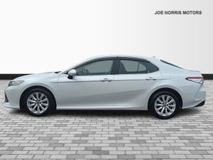 Toyota Camry G 2.5 Hybrid - Image 3