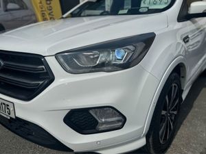 Ford Kuga 1.5 Tdci St-line 120BHP..NEW Nct..12 Mo - Image 4