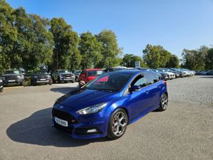 Ford Focus MCA ST2 2.0tdci 180PS M6 FWD 4DR - Image 2