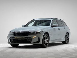 BMW 3 Series 330E M Sport  pan Roof - Image 3