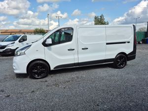 RENAULT TRAFIC NO VAT - Image 4