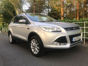 Ford Kuga  2.0TDCI 150PS Titanium 4WD - Image 4