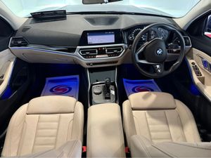 BMW 3-Series D SPORT 4DR AUTO - Image 4