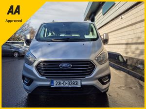 Ford Tourneo Custom / 2023 / 2L Diesel / Manual - Image 2