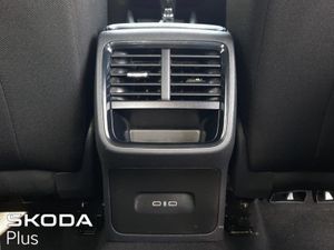 Skoda Octavia  flash Sale ambition 2.0tdi 115HP - Image 4