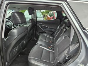 Hyundai Santa Fe Executive Automatic - Image 2