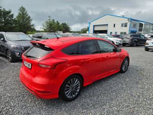 Ford Focus St-line 1.5TD 120PS 6SPD 4DR - Image 2
