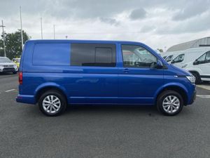 Volkswagen Transporter T28 SWB 2.0 TDI 150 Highli - Image 4