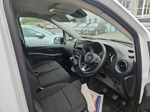 Mercedes-Benz Vito 110 Pure CDI - Image 4