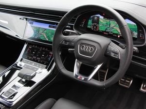 Q7 Black Ed * 50 * 286Bhp * Huge Spec - Image 3