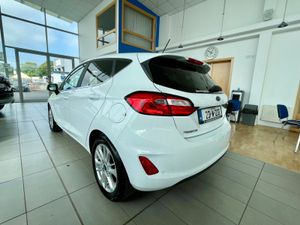 Ford Fiesta Titanium 1.0 Petrol EcoBoost - Image 4