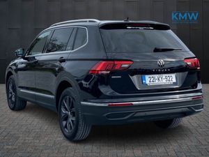 Volkswagen Tiguan Allspace Life 2.0 TDI 150BHP Aut - Image 4