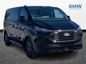 Ford Transit Custom 2.5 SWB Limited Automatic 232 - Image 4