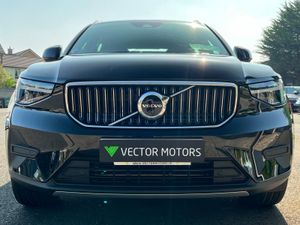 Volvo XC40 T4 Recharge Phev - Image 3