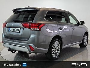 Mitsubishi Outlander 2.4l Plug-in EV Intense 5 Se - Image 4