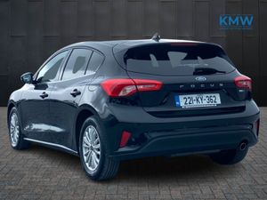 Ford Focus Titanium 125 BHP..Heated Seats - Image 4