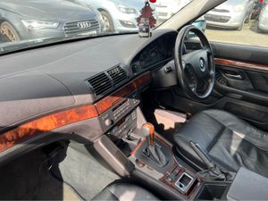 BMW 5-Series 525i AUTO BUSINESS - Image 2