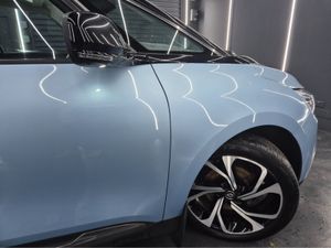 Renault Scenic SIGNATURE NAV DCI 110 4 4DR - Image 2