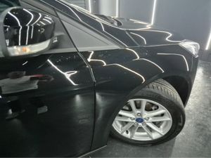 Ford Focus STYLE 1.5 TD 95PS 6SPEED 4DR - Image 2
