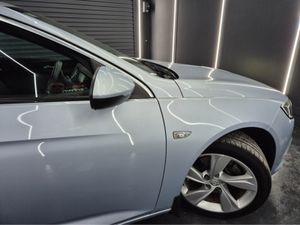 Opel Insignia GRAND SPORT ELITE 170 170PS 5DR - Image 2