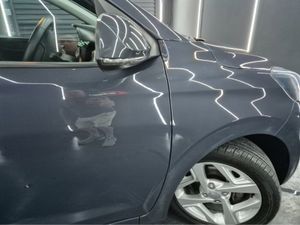 Hyundai i10 DELUXE 5DR - Image 2