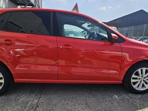 2016 VW POLO (LOW MILAGE) - Image 4