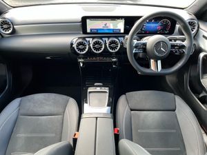 Mercedes-Benz A-Class A 180 AMG Line Edition Mild - Image 4