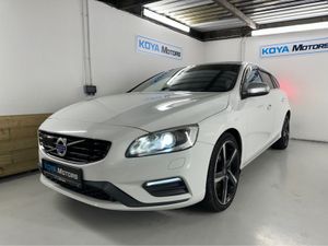 Volvo V60 2.0 D4 R-DESIGN DIESEL AUTO // FULL LEAT - Image 3
