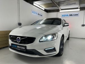 Volvo V60 2.0 D4 R-DESIGN DIESEL AUTO // FULL LEAT - Image 4