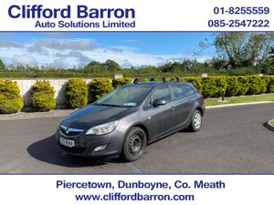 Vauxhall Astra 1.7 CDTI EXCLUSIVE NCT August - Image 2