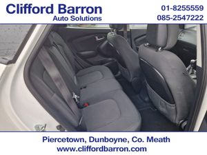 Hyundai ix35 1.7 CRDI STYLE 2WD 5DR - Image 2