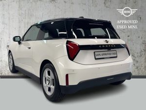 MINI Cooper Cooper E Classic - Image 2