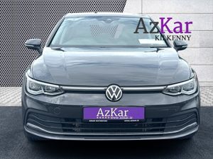Volkswagen Golf 2023 STYLE AUTOMATIC  1,4  TSI  PL - Image 2