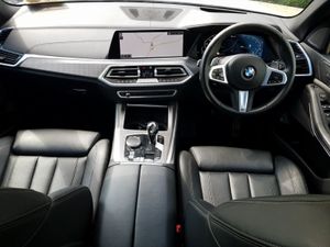 BMW X5 Xdrive45e Xline - Image 4