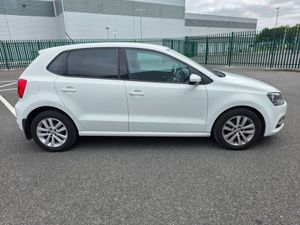 Volkswagen Polo 1.0 MANUAL, TRENDLINE, IRISH CAR, - Image 4